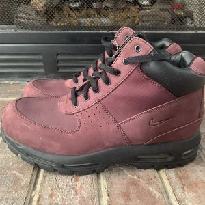 Nike acg boots